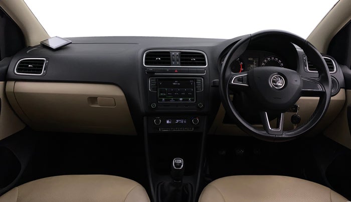 2018 Skoda Rapid AMBITION 1.6 MPI MT, Petrol, Manual, 36,544 km, Dashboard