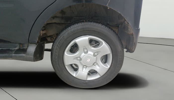 2013 Mahindra Quanto C4, Diesel, Manual, 73,926 km, Left Rear Wheel
