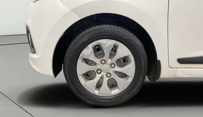 2016 Hyundai Xcent S 1.2, Petrol, Manual, 64,637 km, Left Front Wheel