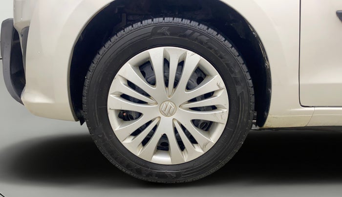 2014 Maruti Ertiga VDI, Diesel, Manual, 98,831 km, Left Front Wheel