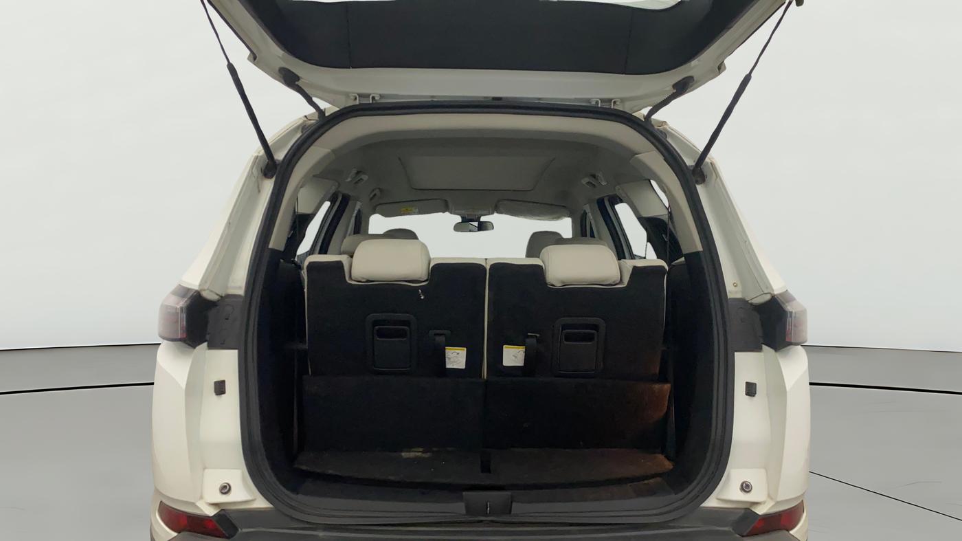 2021 Tata Safari XZ PLUS, Diesel, Manual, 68,881 km, Boot Open Zoomed View