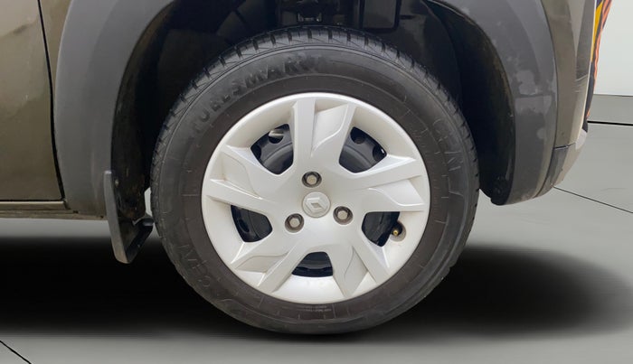 2022 Renault Kwid RXT 1.0 AMT (O), Petrol, Automatic, 24,936 km, Right Front Wheel