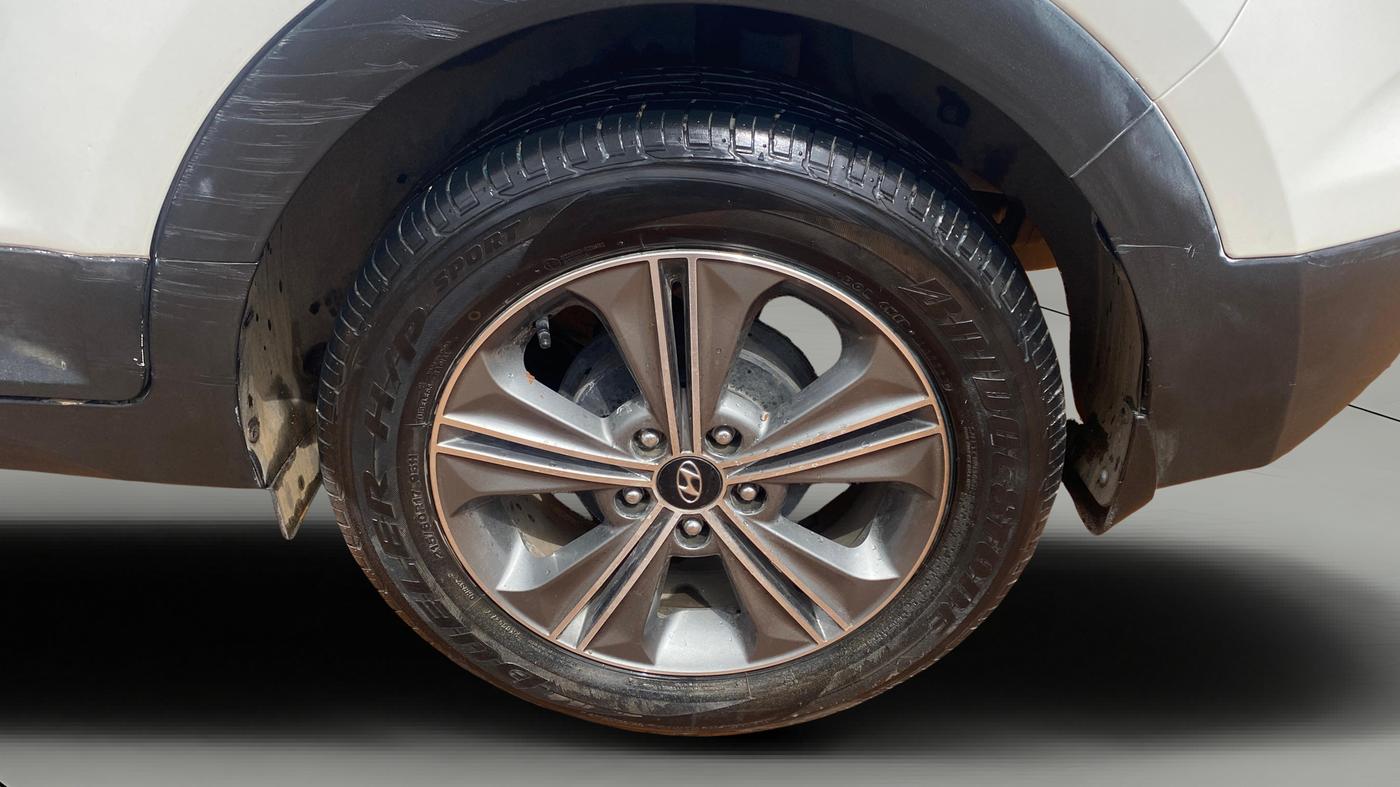 2017 Hyundai Creta SX PLUS AT 1.6 DIESEL, Diesel, Automatic, 72,987 km, Left Rear Wheel