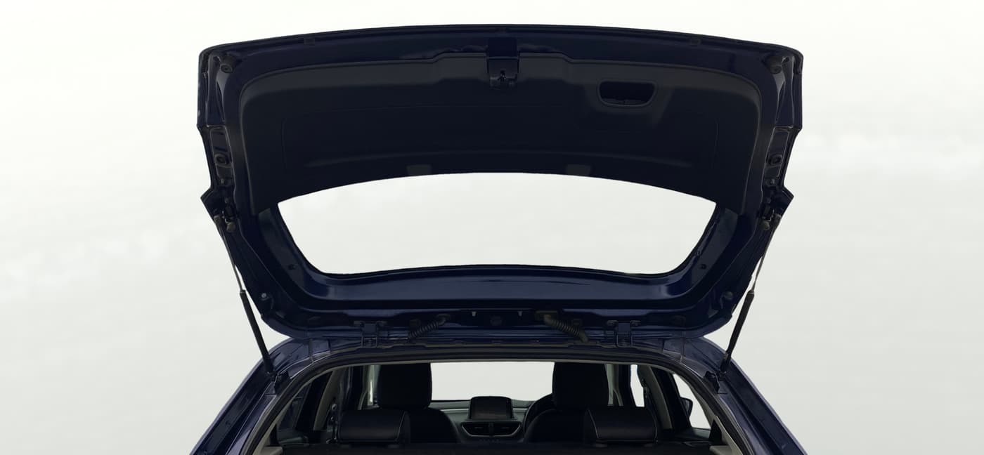 2023 Tata ALTROZ XZA PLUS (O) SUNROOF P , Petrol, Automatic, 26,917 km, Boot Door Open