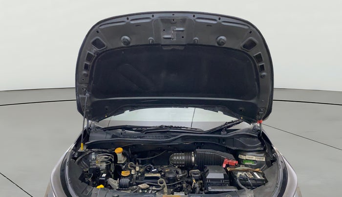 2022 Tata ALTROZ XZ PETROL, Petrol, Manual, 68,325 km, Open Bonet