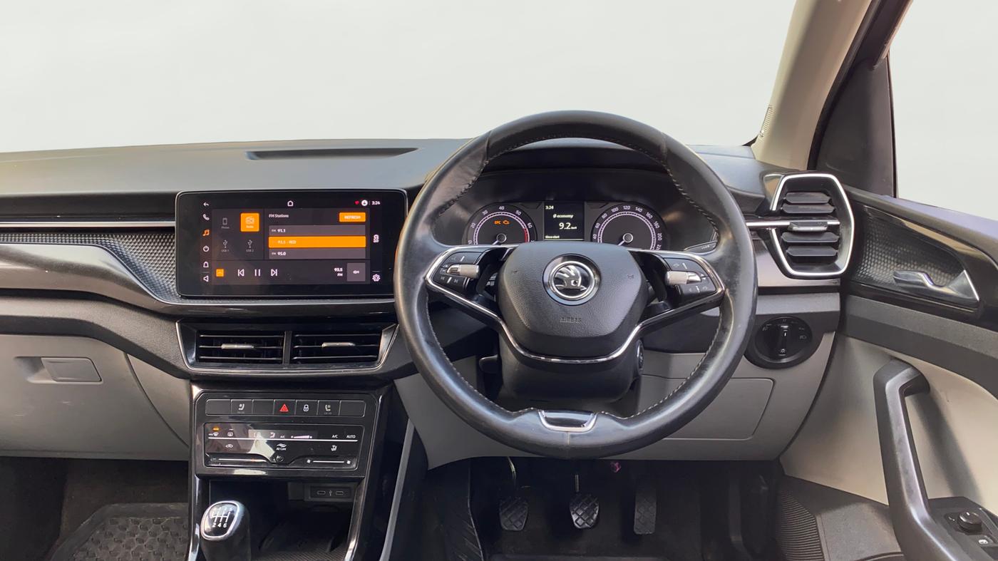 2022 Skoda KUSHAQ STYLE 1.0L TSI MT, Petrol, Manual, 71,896 km, Steering Wheel Close Up