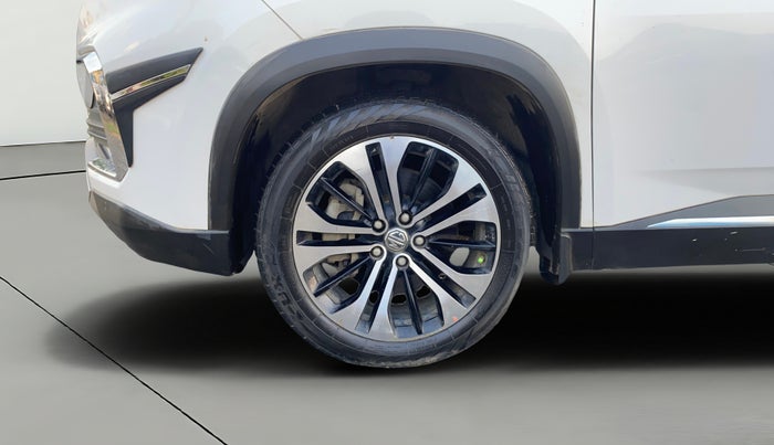 2021 MG HECTOR SHARP HYBRID 1.5 PETROL, Petrol, Manual, 43,589 km, Left Front Wheel