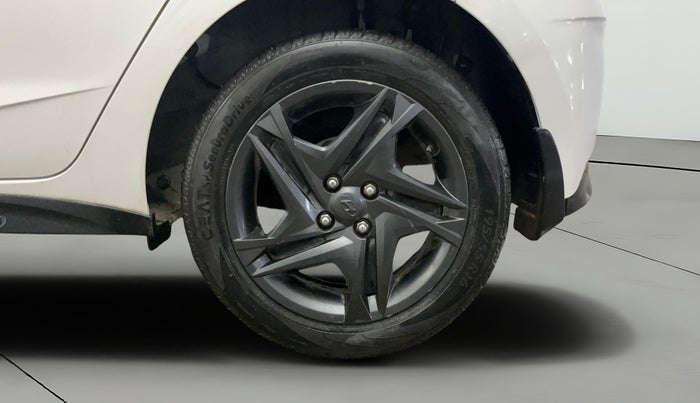 2021 Hyundai NEW I20 SPORTZ 1.0T GDI IMT, Petrol, Manual, 24,520 km, Left Rear Wheel