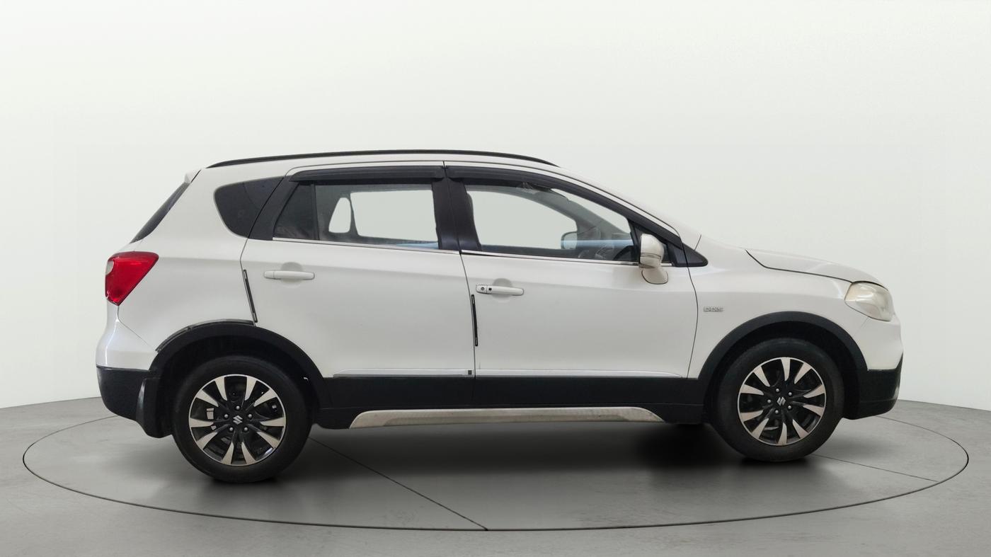 2017 Maruti S Cross ZETA 1.3, Diesel, Manual, 1,40,475 km, Right Side View