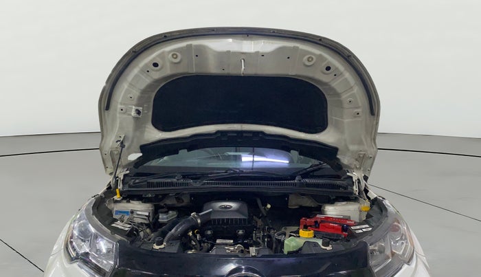 2020 Tata NEXON XZ PETROL, Petrol, Manual, 57,211 km, Open Bonet