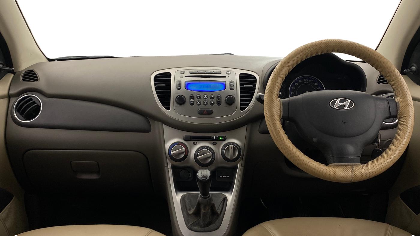2014 Hyundai i10 SPORTZ 1.1, Petrol, Manual, 47,884 km, Dashboard