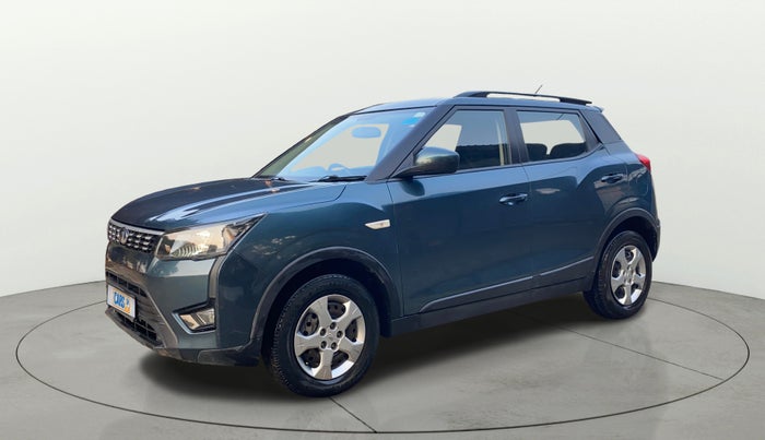 2020 Mahindra XUV300 W6 1.2 PETROL, Petrol, Manual, 57,600 km, Left Front Diagonal
