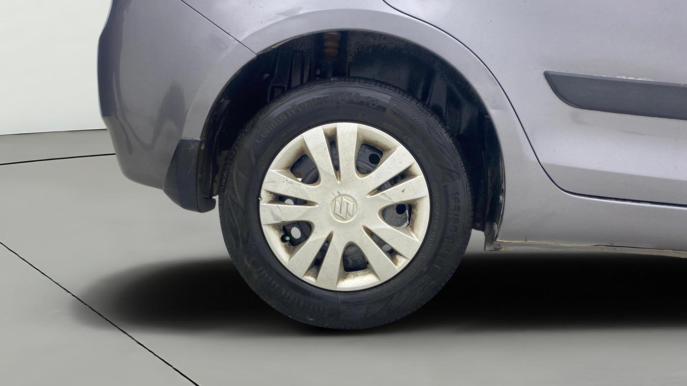 2014 Maruti Swift Dzire VXI, Petrol, Manual, 50,672 km, Right Rear Wheel