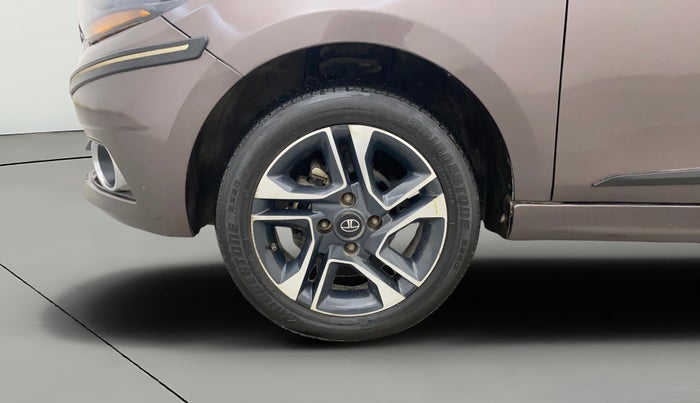 2017 Tata TIGOR XTA PETROL, Petrol, Automatic, 29,990 km, Left Front Wheel