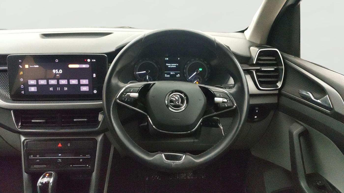 2021 Skoda KUSHAQ AMBITION 1.0L TSI AT, Petrol, Automatic, 62,277 km, Steering Wheel Close Up