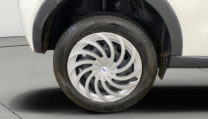 2019 Tata NEXON XM PETROL, Petrol, Manual, 54,205 km, Right Rear Wheel