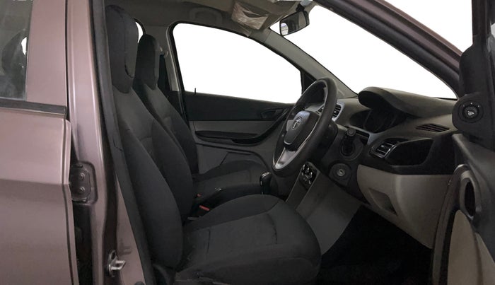 2017 Tata Tiago XT PETROL, Petrol, Manual, 48,577 km, Right Side Front Door Cabin