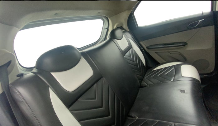 2018 Tata Tiago XT PETROL, Petrol, Manual, 1,28,118 km, Right Side Rear Door Cabin