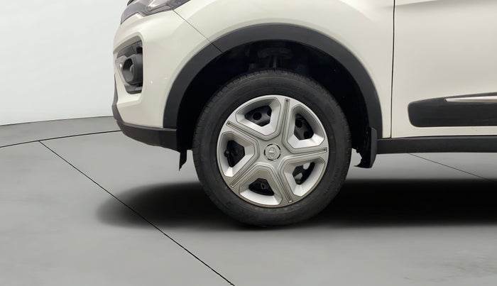 2022 Tata NEXON XMA SUNROOF PETROL, Petrol, Automatic, 41,512 km, Left Front Wheel