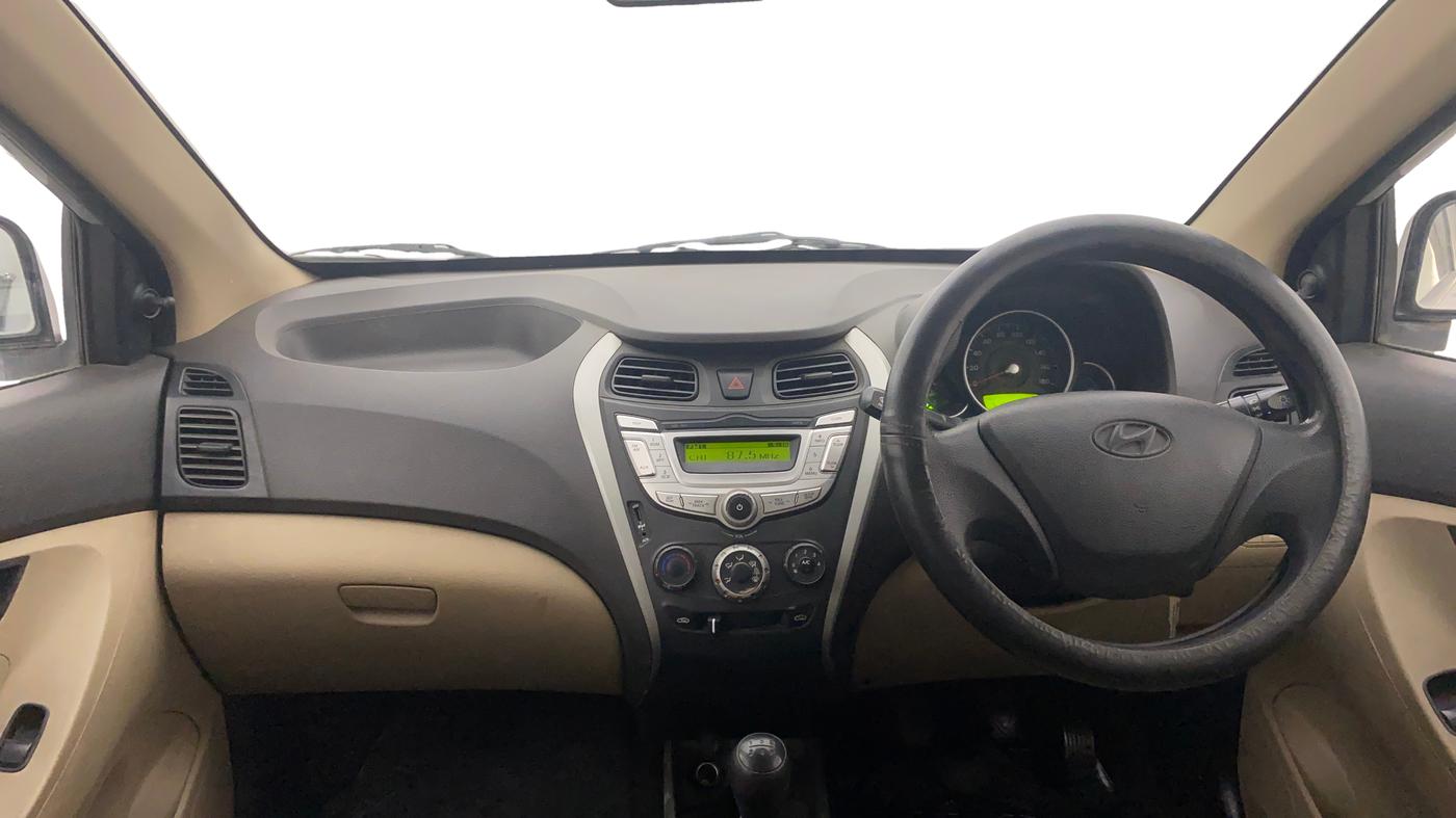 2018 Hyundai Eon MAGNA +, Petrol, Manual, 51,041 km, Dashboard