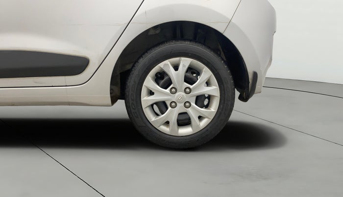 2015 Hyundai Grand i10 SPORTZ 1.2 KAPPA VTVT, Petrol, Manual, 5,592 km, Left Rear Wheel