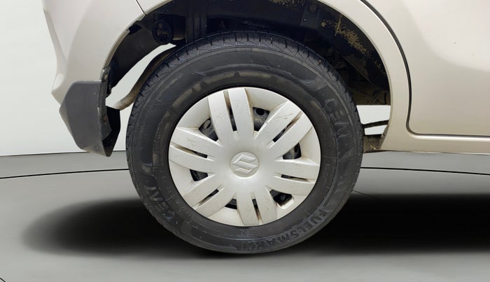 2022 Maruti Alto VXI, Petrol, Manual, 26,927 km, Right Rear Wheel