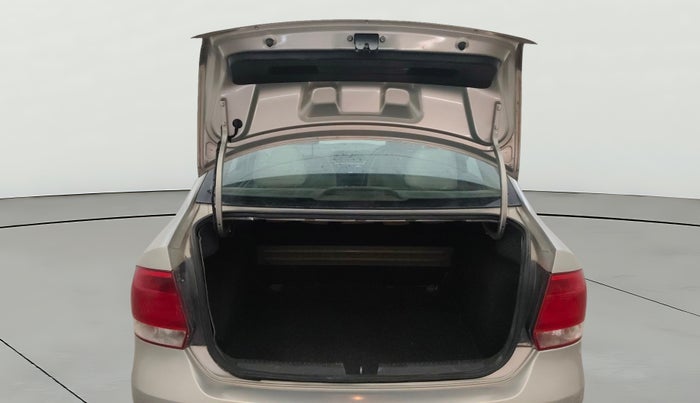 2013 Volkswagen Vento COMFORTLINE 1.6, Petrol, Manual, 94,040 km, Boot Door Open