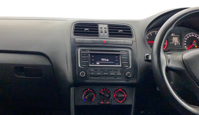 2021 Volkswagen Polo TRENDLINE 1.0L, Petrol, Manual, 57,643 km, Air Conditioner