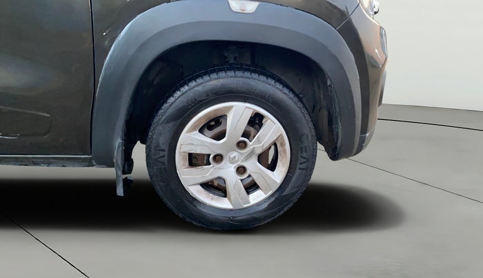 2016 Renault Kwid RXT 0.8, Petrol, Manual, 75,593 km, Right Front Wheel