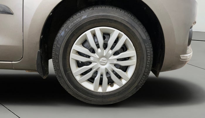 2018 Maruti Dzire VXI, Petrol, Manual, 39,120 km, Right Front Wheel