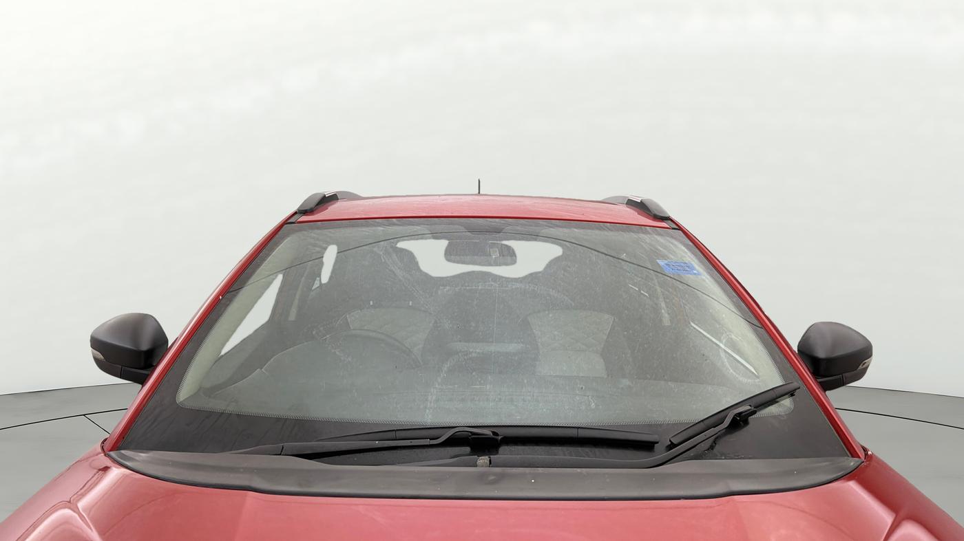2018 Tata NEXON XM PETROL, CNG, Manual, 1,04,939 km, Front Windshield