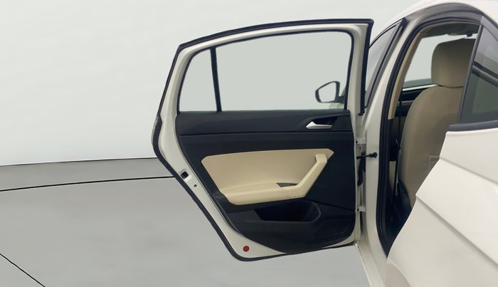 2022 Volkswagen VIRTUS HIGHLINE TSI 1.0 MT, Petrol, Manual, 61,366 km, LHS Rear Door