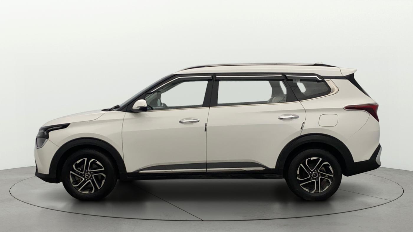 2022 KIA CARENS LUXURY PLUS 1.5 DIESEL AT 6 STR, Diesel, Automatic, 1,12,455 km, Left Side