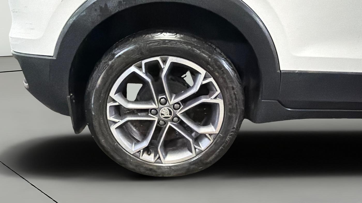 2021 Skoda KUSHAQ STYLE 1.0L TSI AT, Petrol, Automatic, 59,718 km, Right Rear Wheel