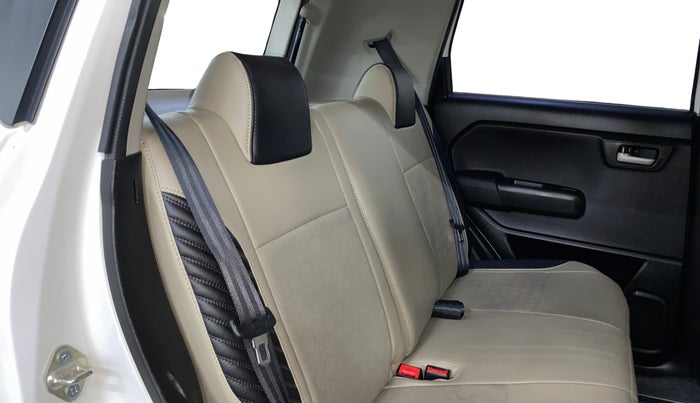 2024 Maruti New Wagon-R ZXI 1.2 AMT, Petrol, Automatic, 38,500 km, Right Side Rear Door Cabin