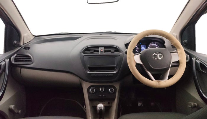 2018 Tata Tiago XE PETROL, Petrol, Manual, 62,656 km, Dashboard