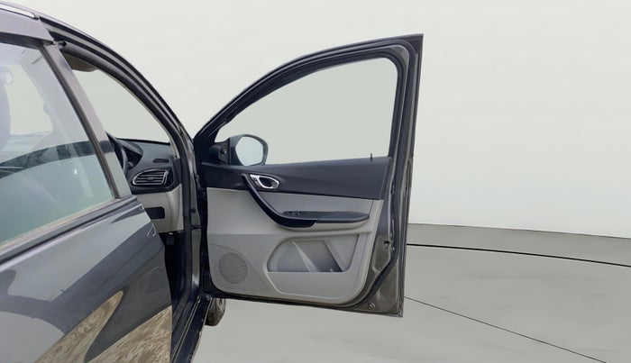 2020 Tata Tiago XZA PLUS PETROL, Petrol, Automatic, 70,575 km, RHS Front Door