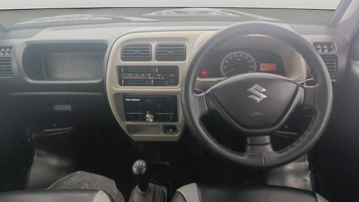 2021 Maruti Eeco 5 STR WITH A/C+HTR, Petrol, Manual, 13,279 km, Steering Wheel Close Up