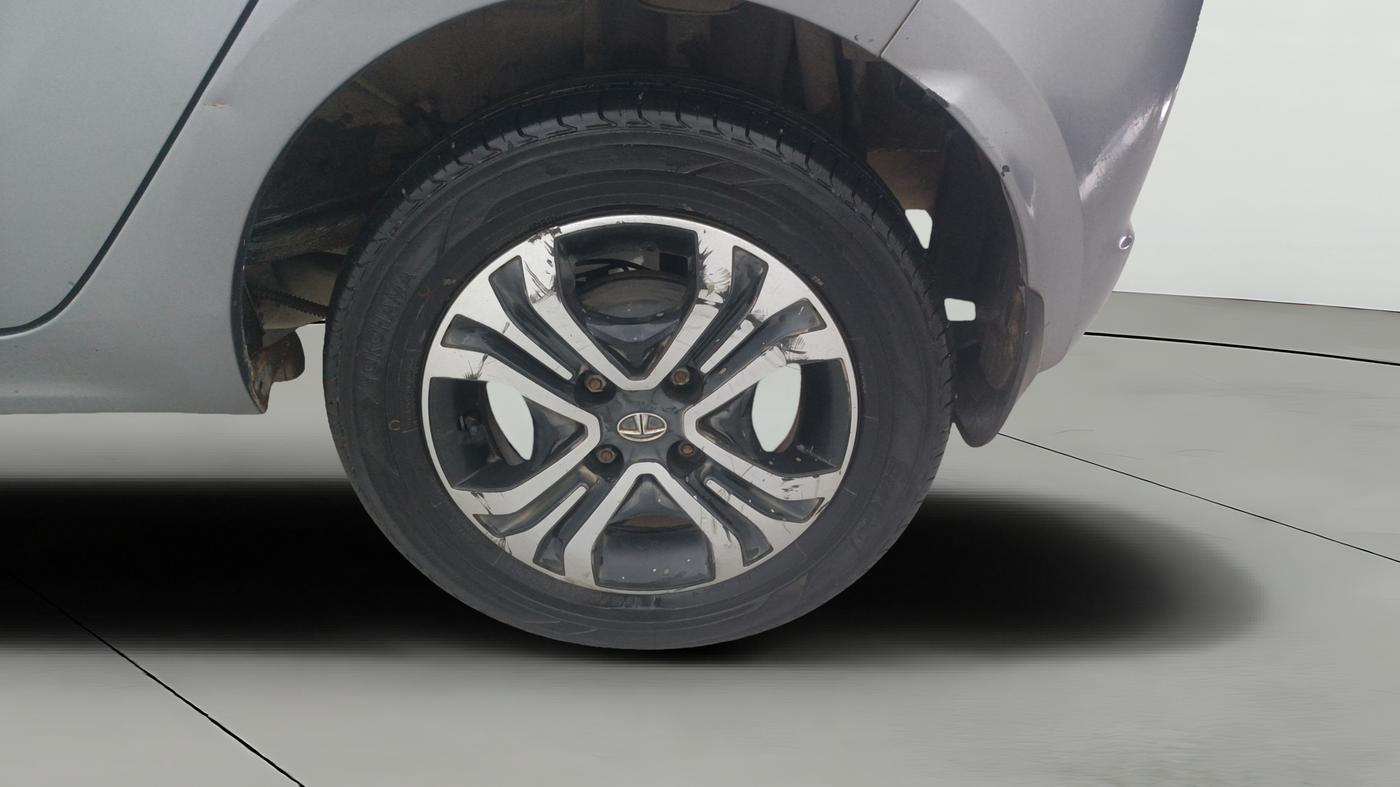 2018 Tata Tiago XZA PETROL, Petrol, Automatic, 45,507 km, Left Rear Wheel