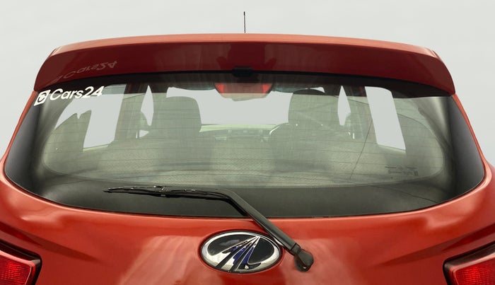 2015 Mahindra Kuv100 K6 5 STR, Petrol, Manual, 65,767 km, Rear Windshield