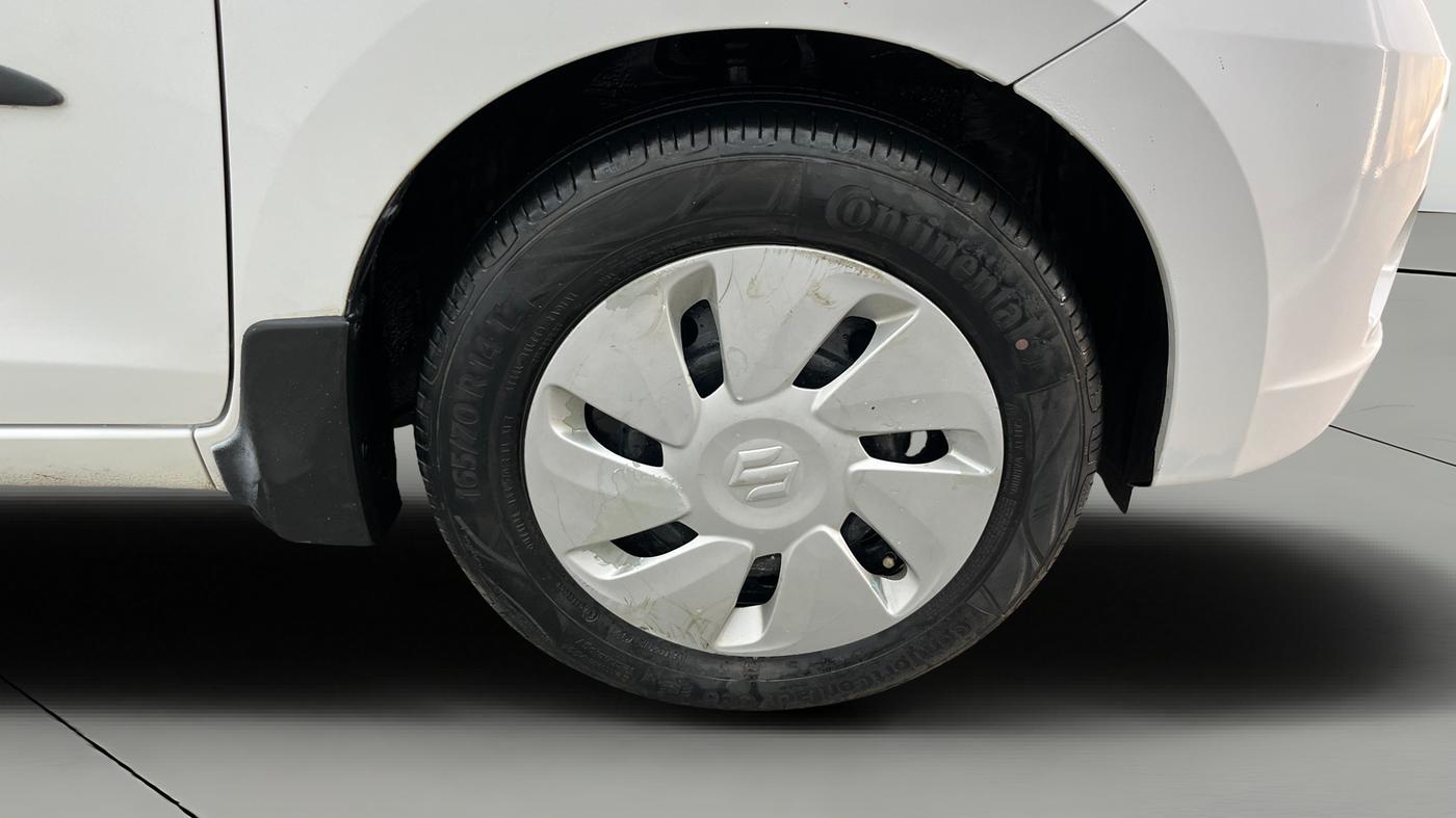 2015 Maruti Celerio ZXI, Petrol, Manual, 1,19,818 km, Right Front Wheel