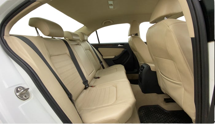 2015 Volkswagen Jetta HIGHLINE TDI, Diesel, Manual, 81,441 km, Right Side Rear Door Cabin