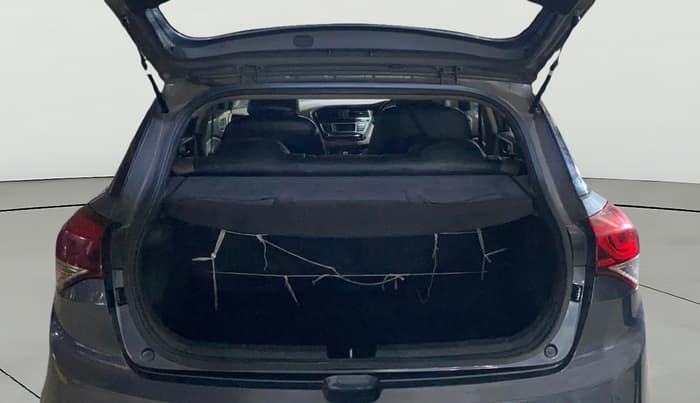 2017 Hyundai Elite i20 SPORTZ 1.2, Petrol, Manual, 77,816 km, Boot Open Zoomed View