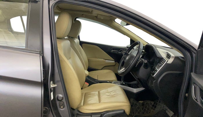 2018 Honda City 1.5L I-VTEC ZX CVT, Petrol, Automatic, 70,333 km, Right Side Front Door Cabin