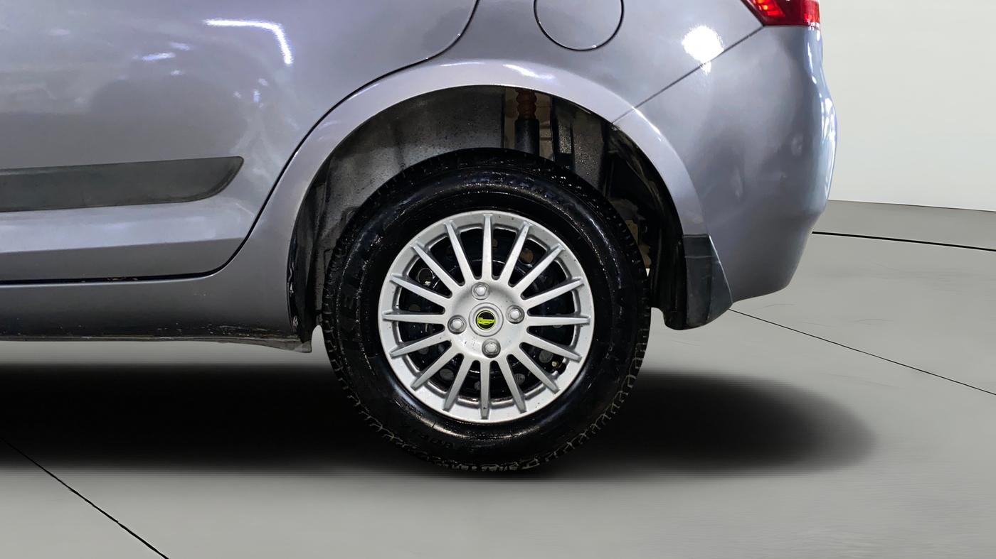 2014 Maruti Swift Dzire VXI, Petrol, Manual, 36,278 km, Left Rear Wheel