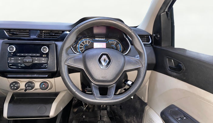 2021 Renault TRIBER RXL MT, Petrol, Manual, 30,171 km, Steering Wheel Close Up