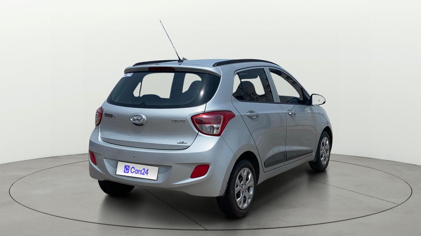 2016 Hyundai Grand i10 SPORTZ 1.2 KAPPA VTVT, Petrol, Manual, 91,396 km, Right Back Diagonal