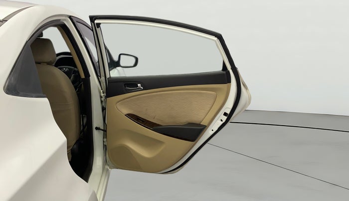 2013 Hyundai Verna FLUIDIC 1.6 VTVT EX, Petrol, Manual, 94,627 km, RHS Rear Door