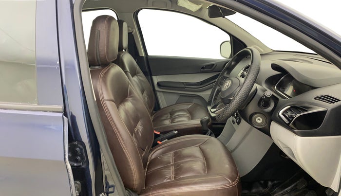 2022 Tata Tiago XT CNG, CNG, Manual, 63,254 km, Right Side Front Door Cabin