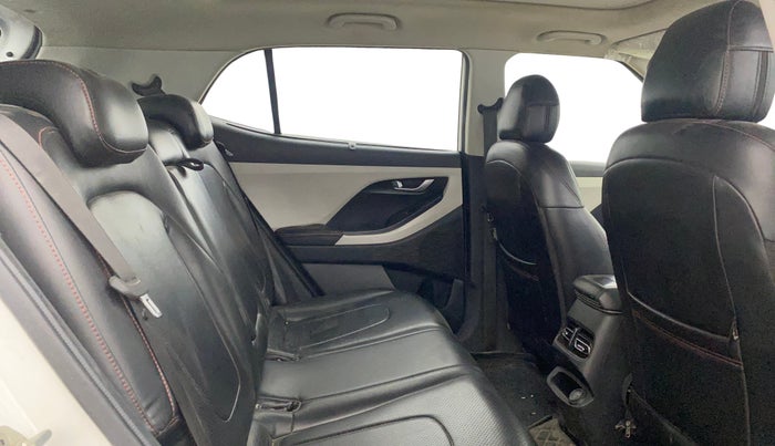 2020 Hyundai Creta SX IVT 1.5 PETROL, Petrol, Automatic, 1,24,656 km, Right Side Rear Door Cabin